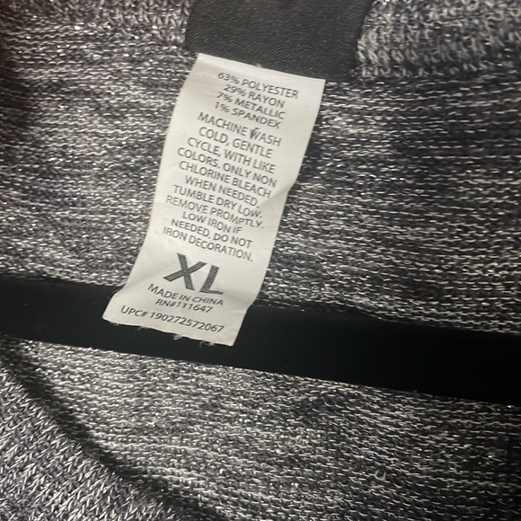 Star Wars Size XL Darth Vader Gray Glitter Top - Picture 7 of 9